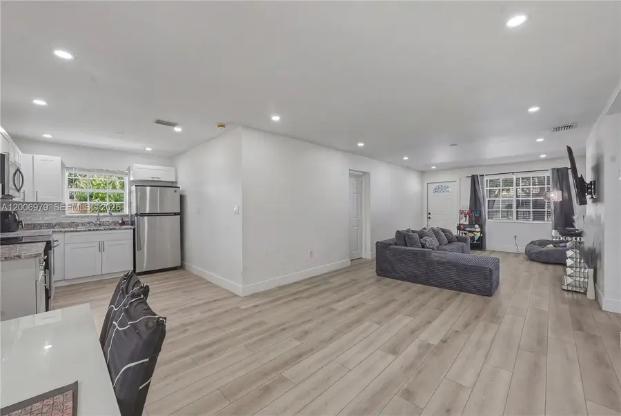 1657 SW 44th Avenue, Fort Lauderdale, FL 33317 - #3