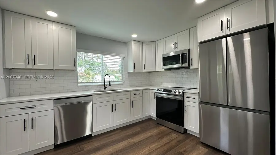 119 SW 8th Avenue, Boynton Beach, FL 33435 - #2