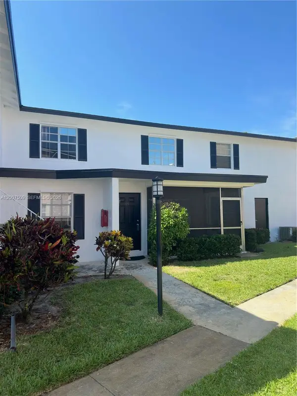 12422 Alternate A1a Q5 #Q5, Palm Beach Gardens, FL 33410