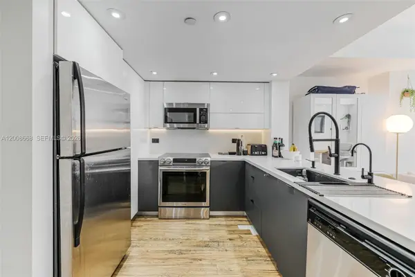 111 E Flagler Street #708, Miami, FL 33131