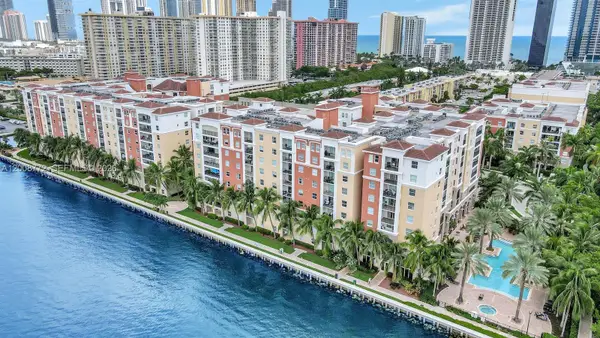 17145 N Bay Road #4102, Sunny Isles Beach, FL 33160
