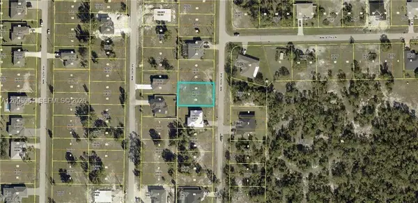 4718 NW 38th Avenue, Cape Coral, FL 33993