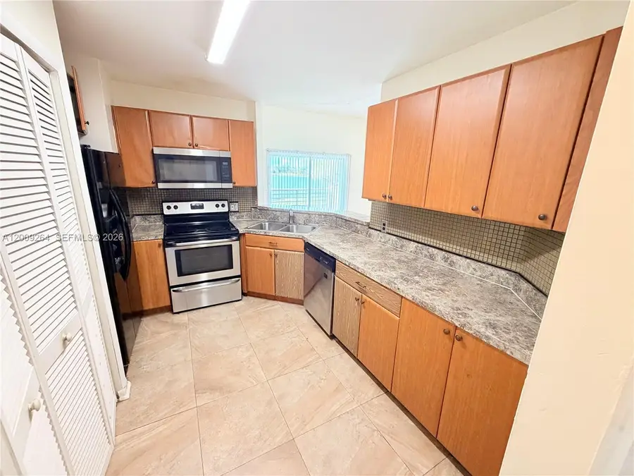 3453 NW 44th Street #201, Oakland Park, FL 33309 - #3