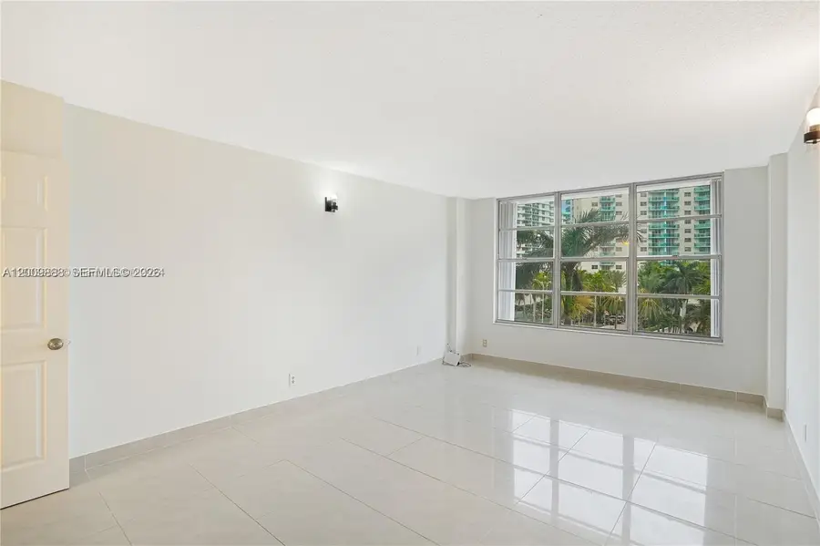 3800 S Ocean Drive #414, Hollywood, FL 33019 - #3