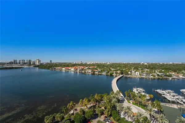 Address Withheld By Seller, Miami, FL 33133