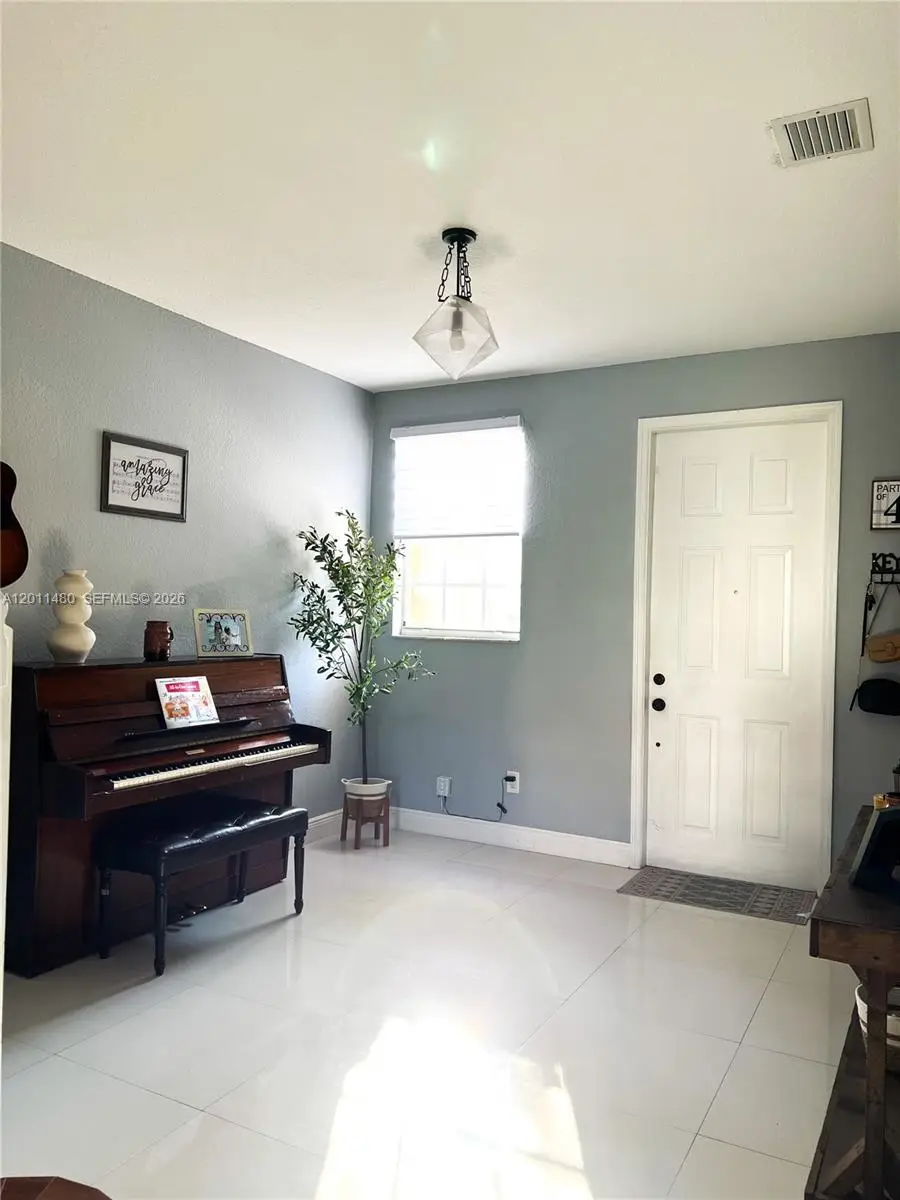639 NE 21st Avenue, Homestead, FL 33033 - #3