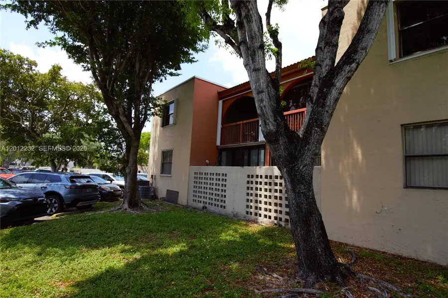 10241 NW 9th St Circle #1125, Miami, FL 33172 - #3