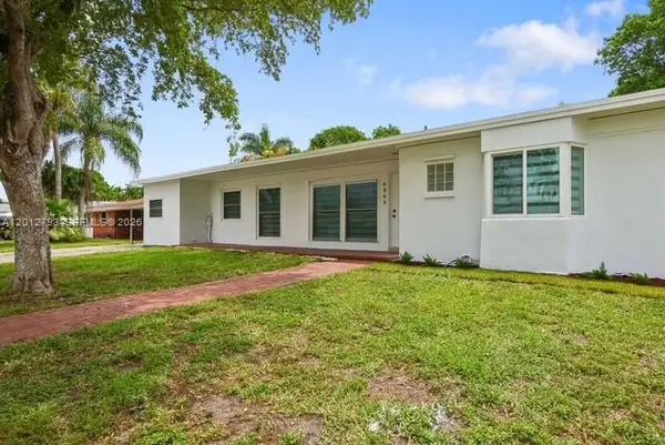 4948 SW 90th Terrace, Cooper City, FL 33328
