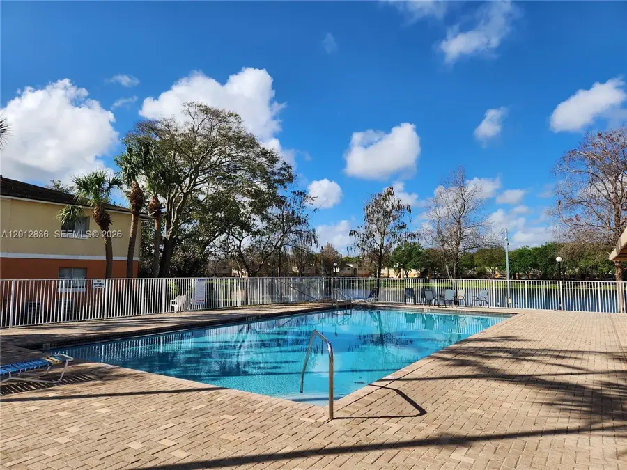 3690 N 56th Avenue #903, Hollywood, FL 33021 - #3