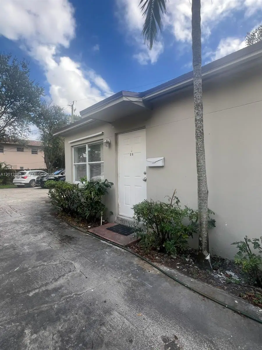 915 N 19th Avenue, Hollywood, FL 33020 - #1