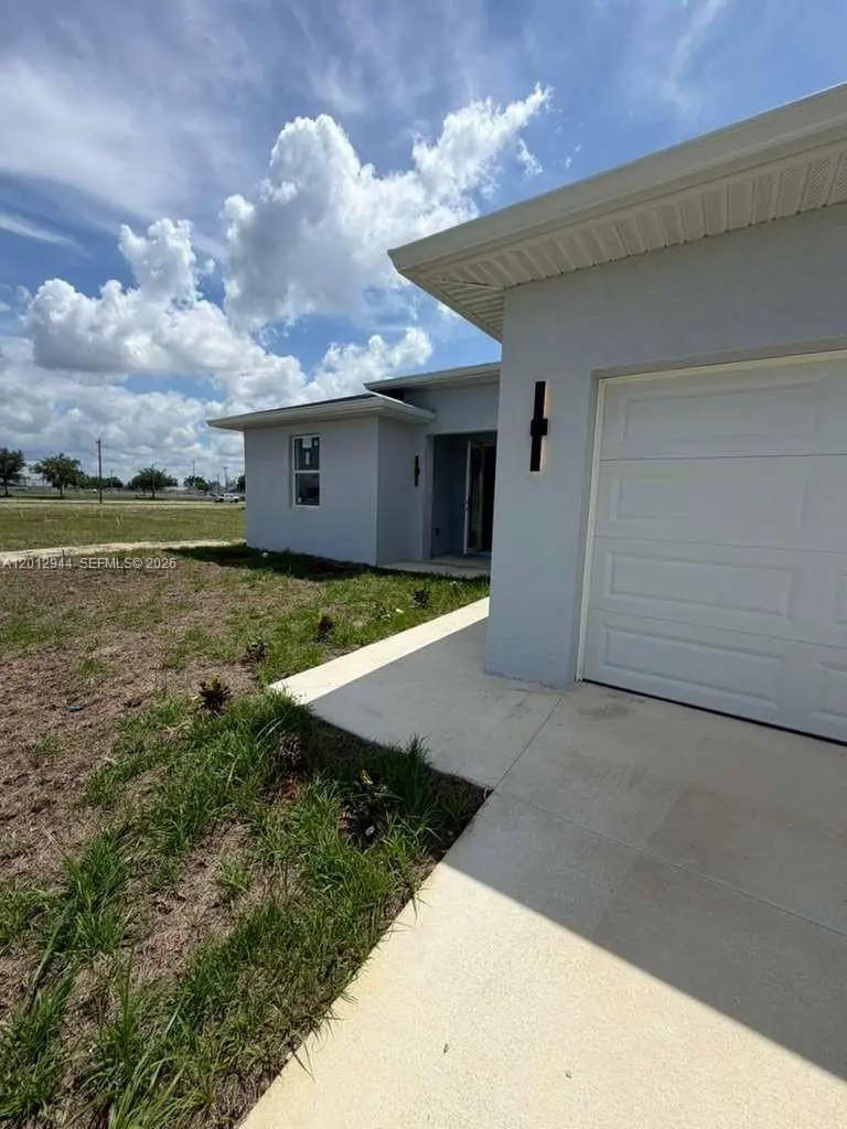 3629 E Gator Circle, Cape Coral, FL 33909 - #2