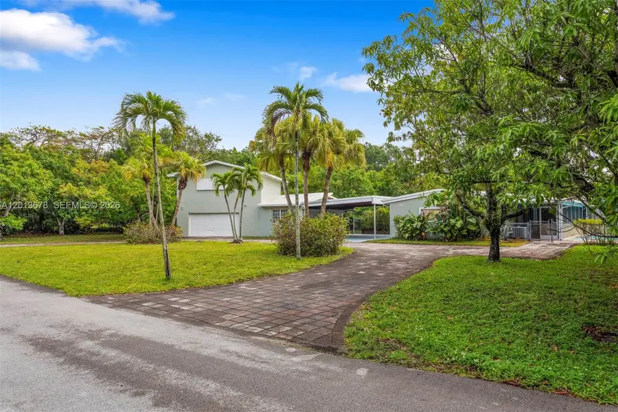 10851 SW 68th Avenue, Pinecrest, FL 33156 - #2