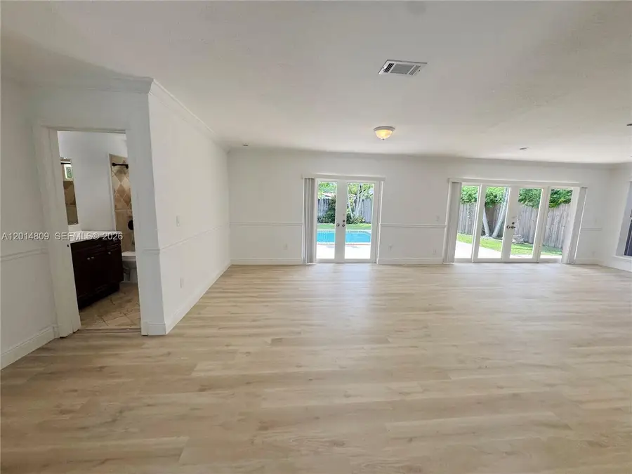 9620 Kendale Boulevard, Miami, FL 33176 - #3