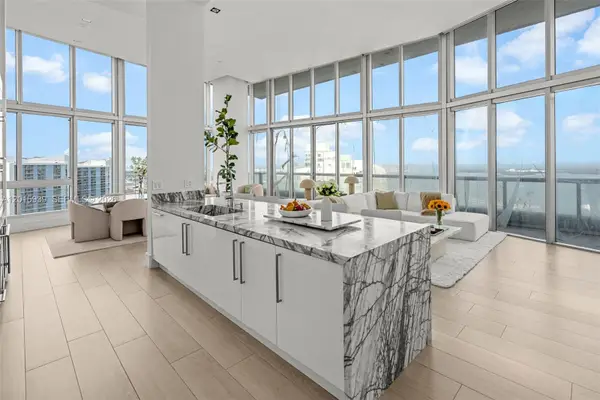 465 Brickell Avenue #4101, Miami, FL 33131
