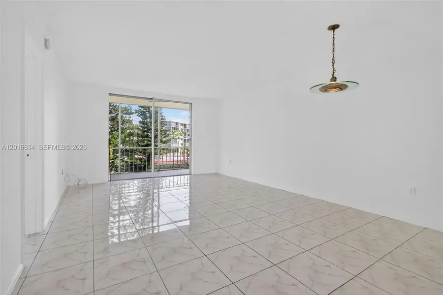 2905 Point East Drive #L311, Aventura, FL 33160 - #2