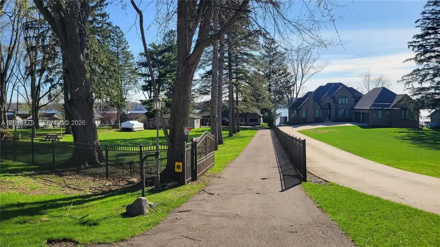 605 Hilltop Drive, Genoa, MI  - #2
