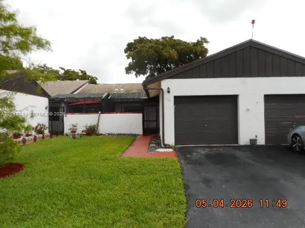6388 E Pinehurst Circle #E C30, Tamarac, FL 33321