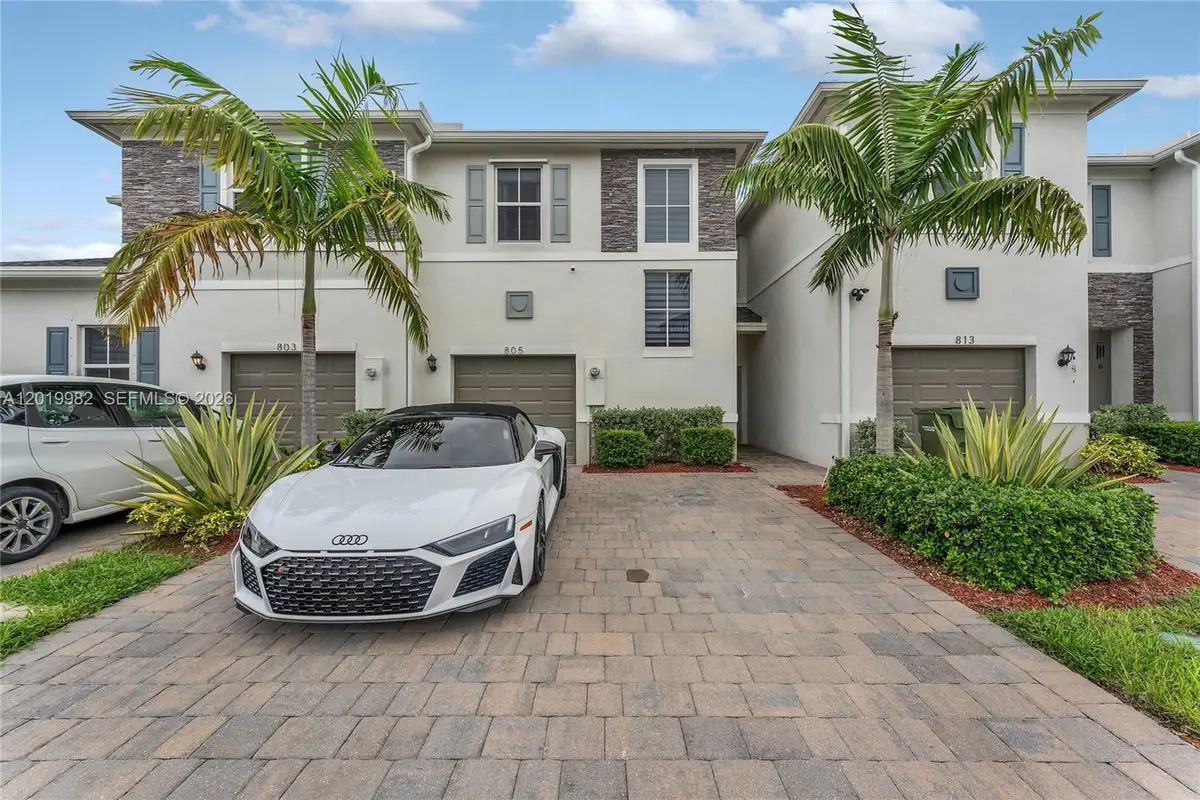 805 SE 18th Street, Homestead, FL 33034 - #1