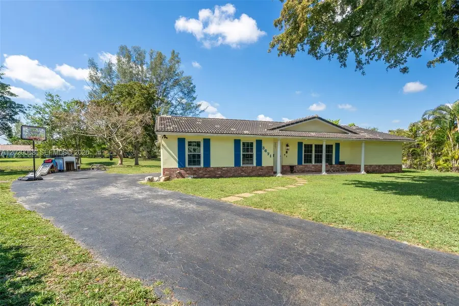 3671 NW 98th Terrace, Coral Springs, FL 33065 - #2
