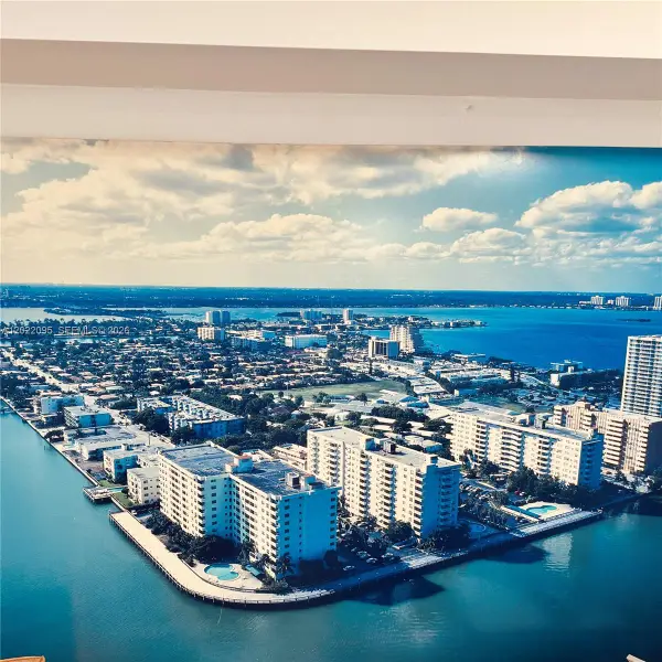 7501 E Treasure Drive #7R, North Bay Village, FL 33141