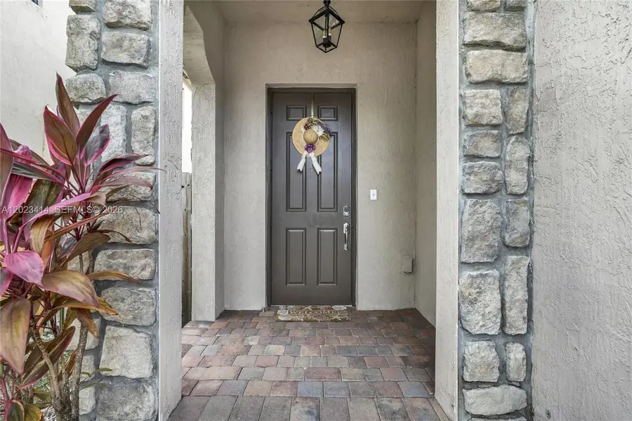 3785 NE 2nd Street, Homestead, FL 33033 - #2