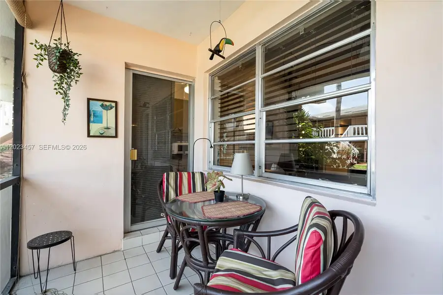160 NE 8th Avenue #21A, Hallandale Beach, FL 33009 - #2
