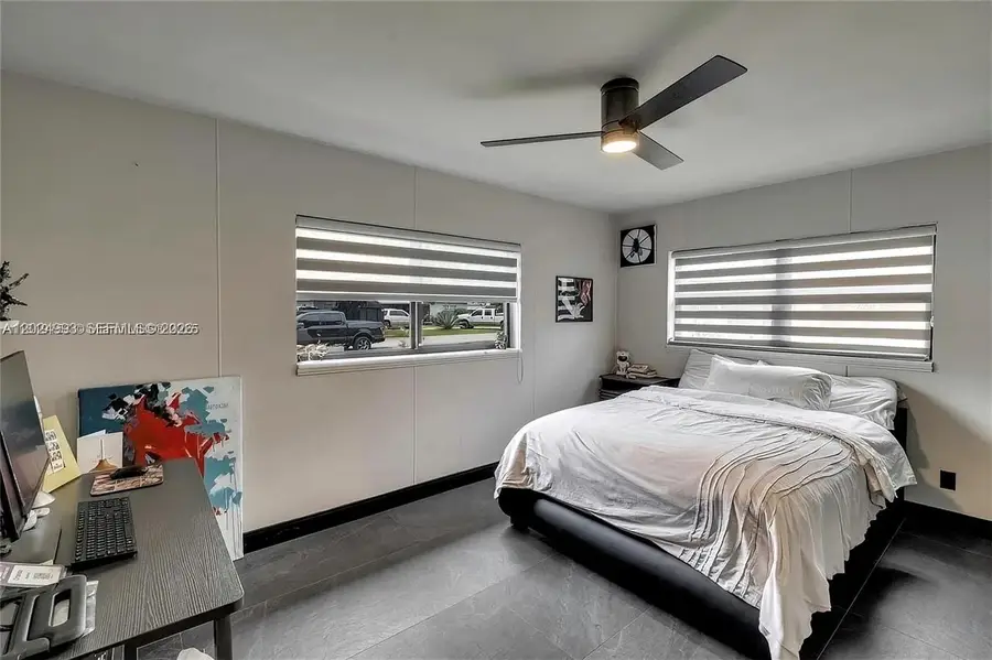 530 NW 39th Street, Oakland Park, FL 33309 - #3