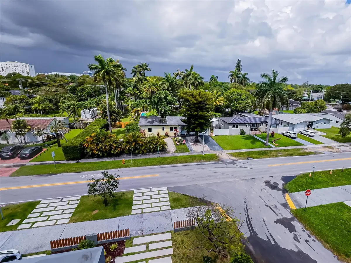 548 East Drive, Miami Springs, FL 33166 - #1