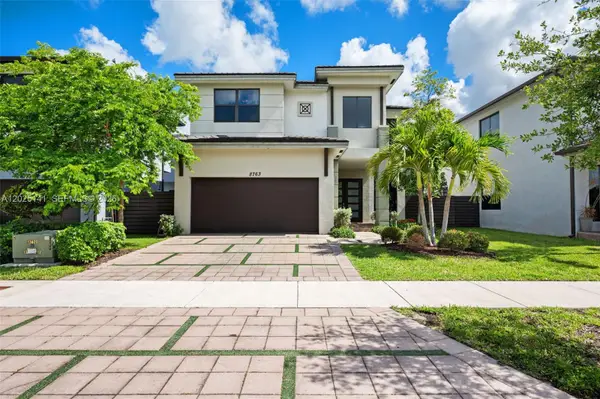 8763 NW 157th Terrace, Miami Lakes, FL 33018