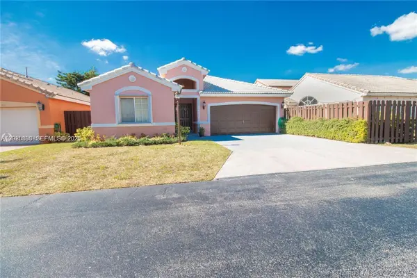 8224 SW 157th Court, Miami, FL 33193