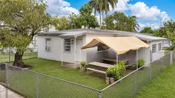 69 NW 5th Street, Homestead, FL 33030