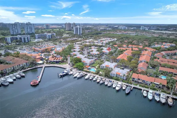 3571 Magellan Circle #3434, Aventura, FL 33180