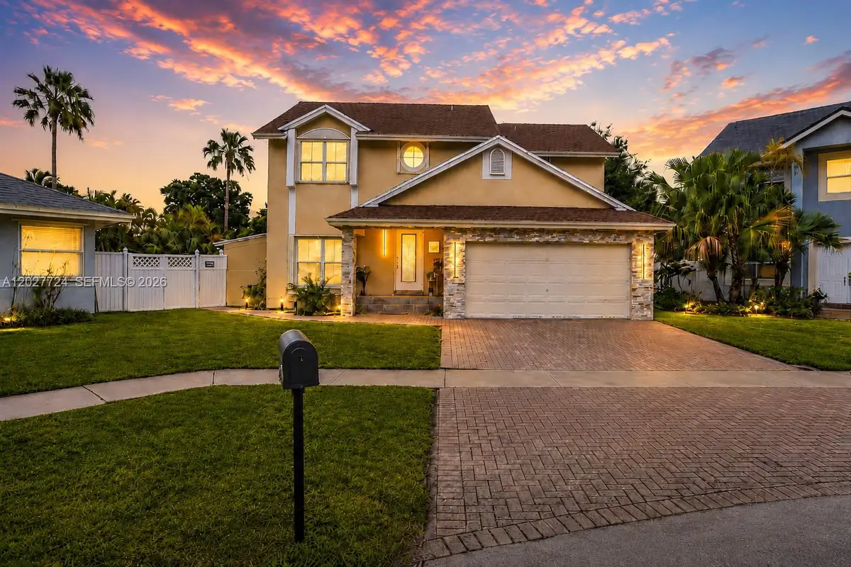 1051 SW 95th Terrace, Pembroke Pines, FL 33025 - #1