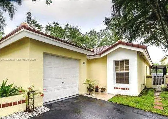1341 Seagrape Circle, Weston, FL 33326