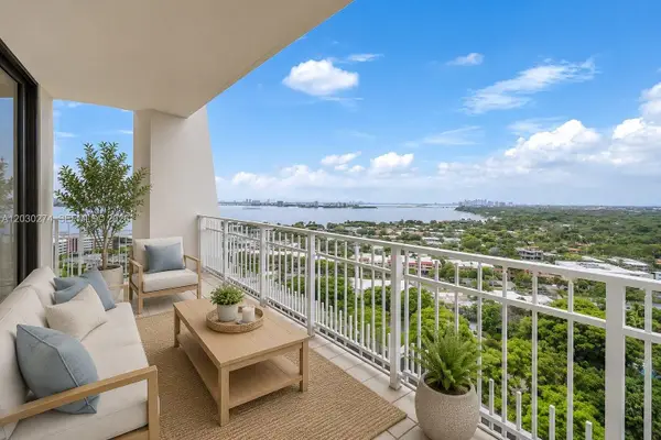 1000 Quayside Terrace #TS10, Miami, FL 33138