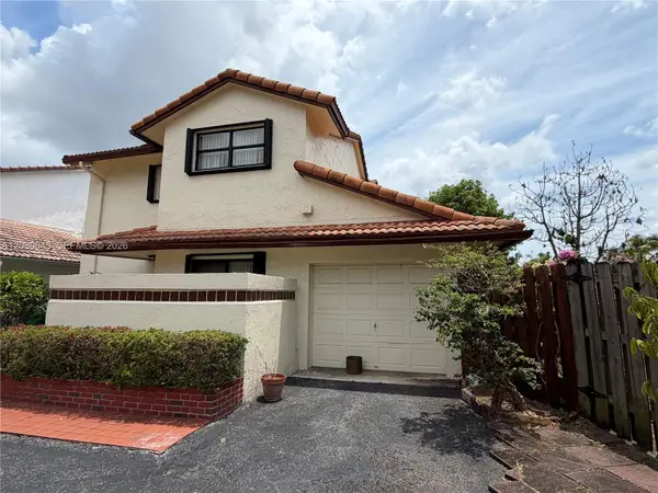 15020 SW 96th Terrace, Miami, FL 33196