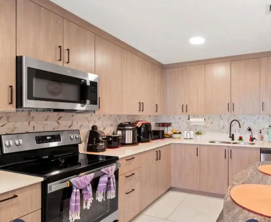 25813 SW 144th Avenue, Homestead, FL 33032 - #2