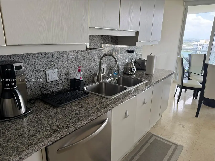 7000 Island Boulevard #2403, Aventura, FL 33160 - #3