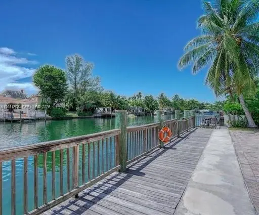 4011 N Meridian Avenue #35, Miami Beach, FL 33140