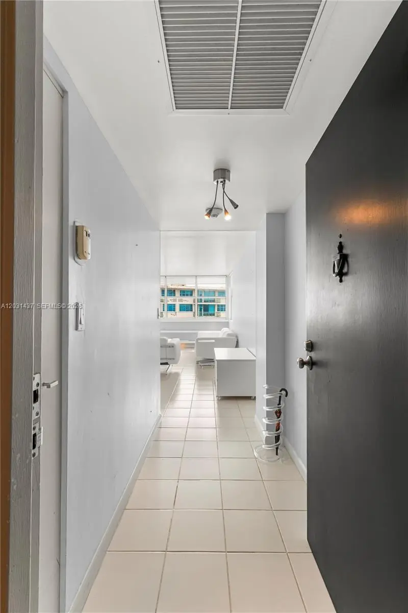1420 Brickell Bay Drive #1405C, Miami, FL 33131 - #2