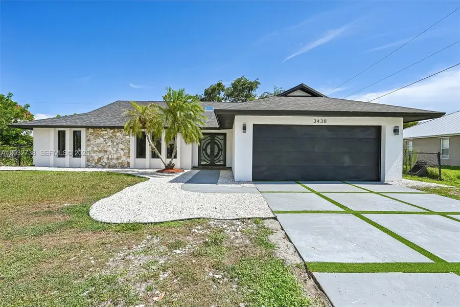 3438 SE Hart Circle, Port Saint Lucie, FL 34984 - #3