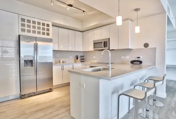 999 SW 1st Avenue #2404, Miami, FL 33130