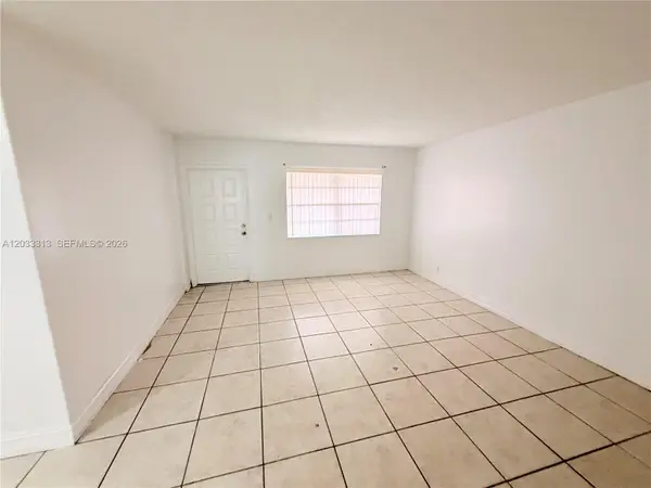 4160 NW 21st Street #124D, Lauderhill, FL 33313