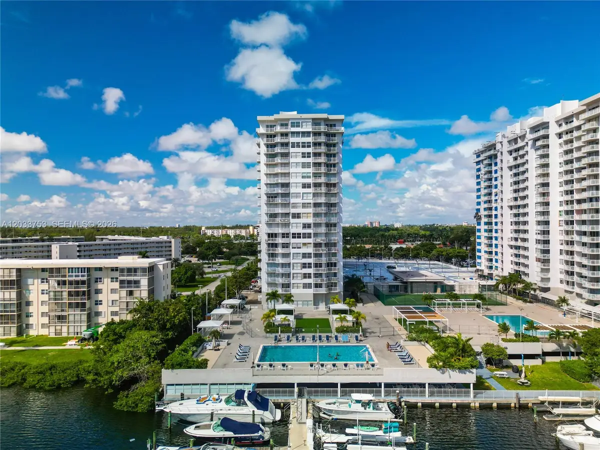 18011 Biscayne Boulevard #902, Aventura, FL 33160 - #1