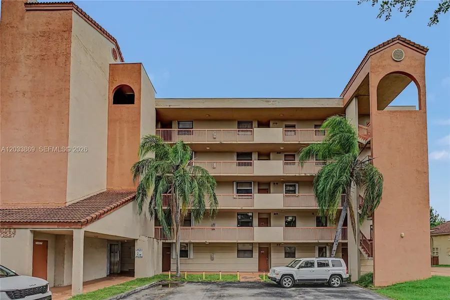 10227 NW 9th St Circle #2063, Miami, FL 33172 - #2
