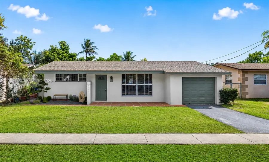 6600 NW 26th Street, Sunrise, FL 33313 - #2