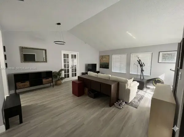 3931 SW 84th Terrace, Davie, FL 33328