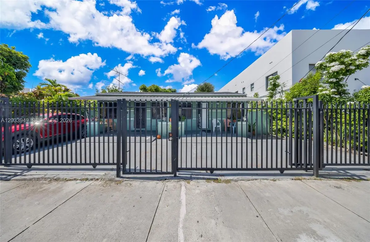 Address Withheld By Seller, Miami, FL 33135 - #1