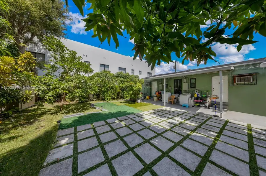 Address Withheld By Seller, Miami, FL 33135 - #2