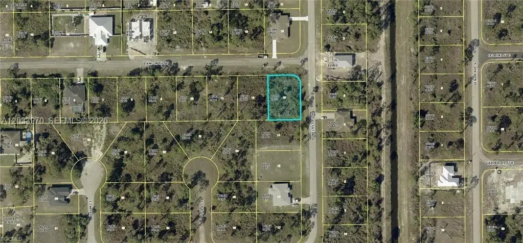 1052 Danforth Street, Lehigh Acres, FL 33974 - #1